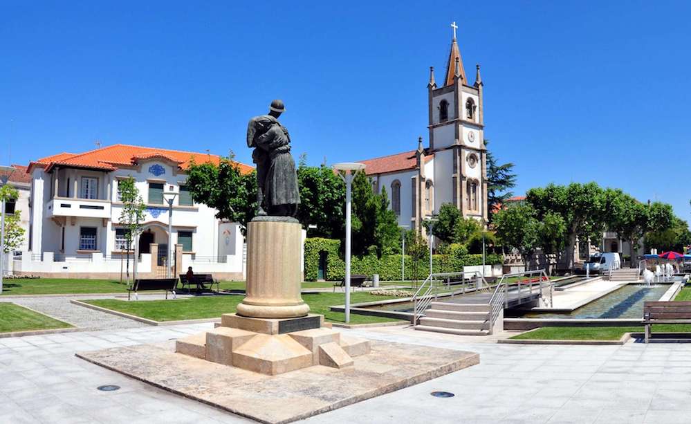 P17 Tours - Tondela