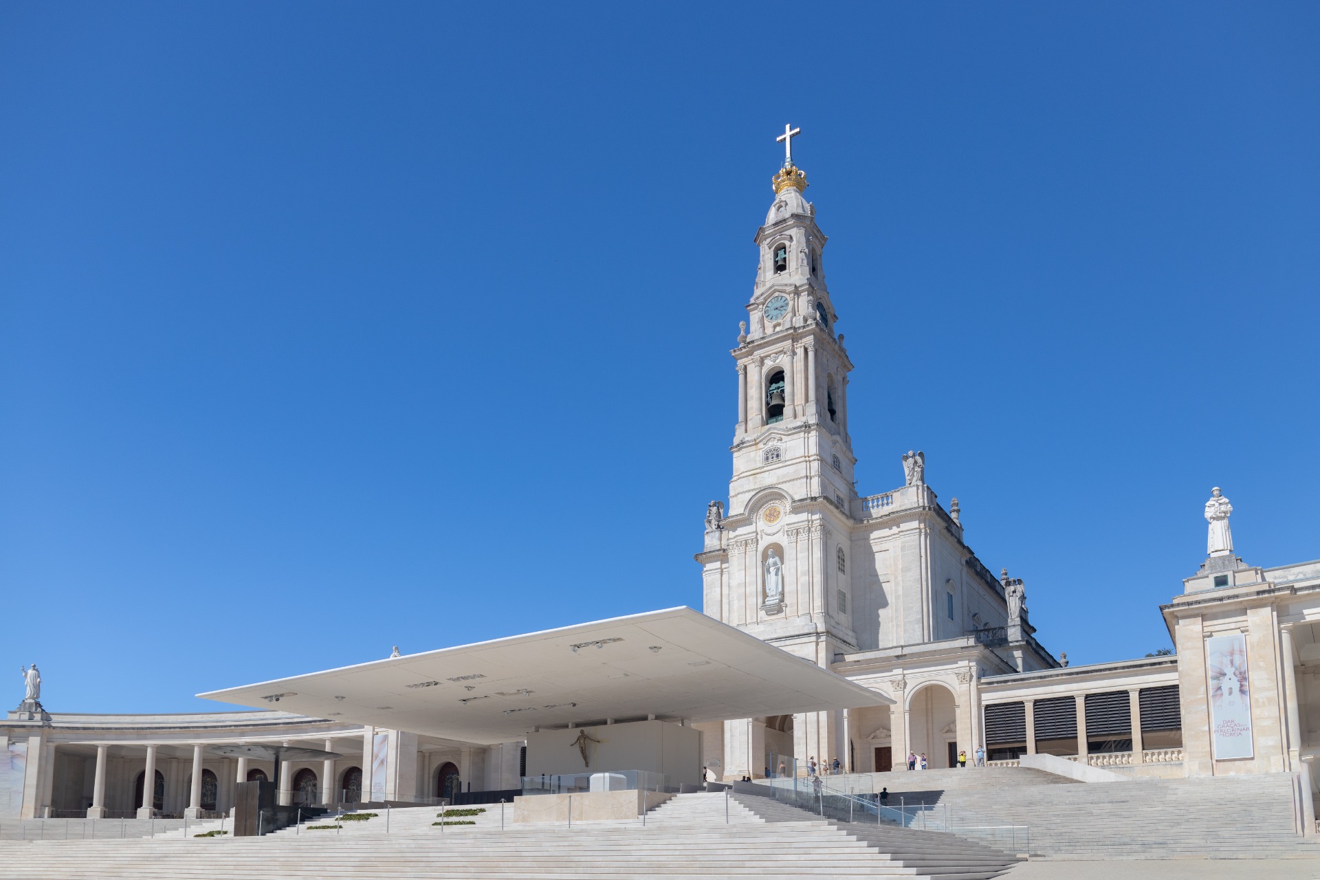 P17 Tours - Fátima